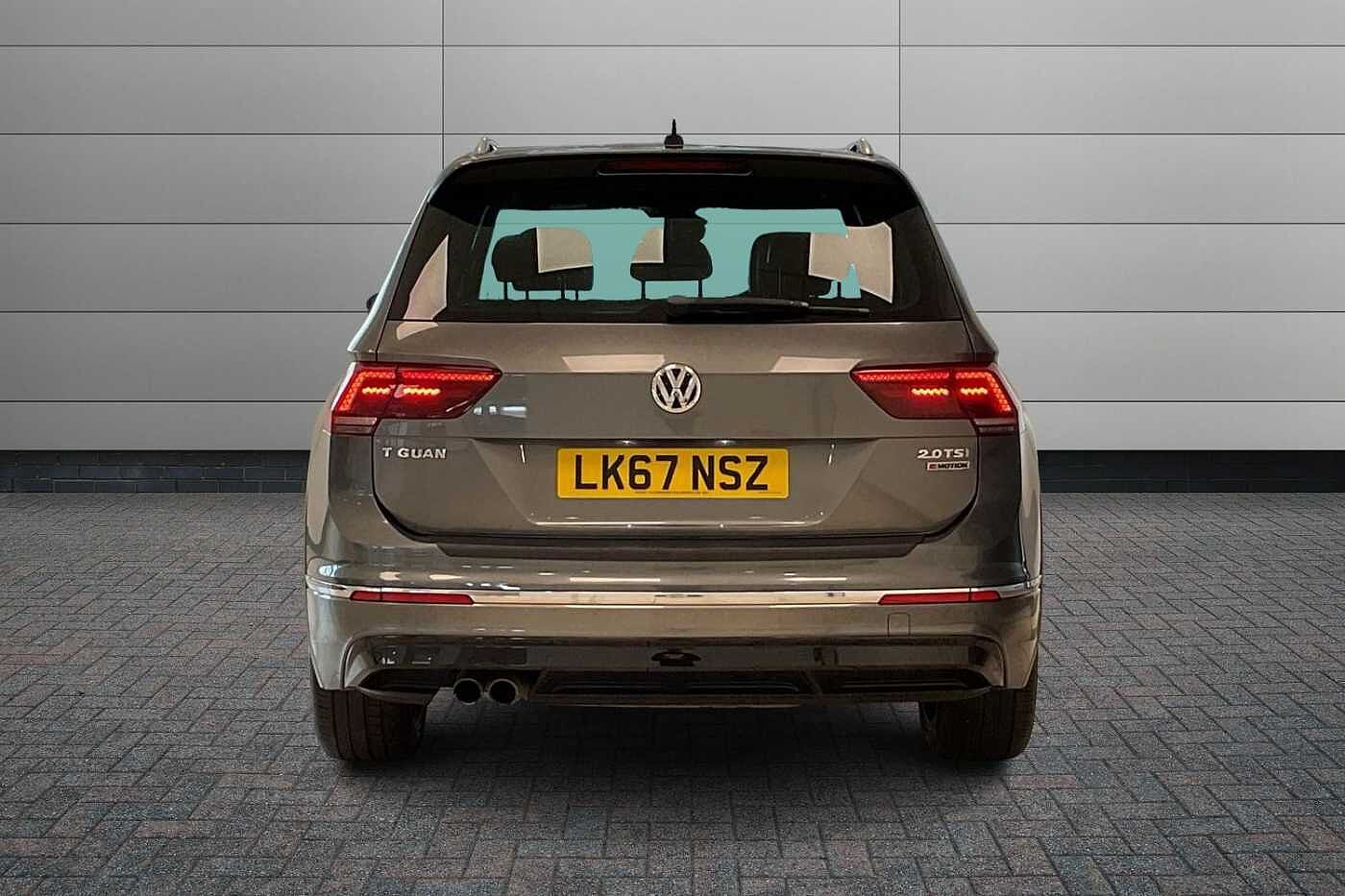 Volkswagen Tiguan 2.0 TSI R-Line SUV 5dr Petrol DSG 4Motion Euro 6 (s/s) (180 ps)